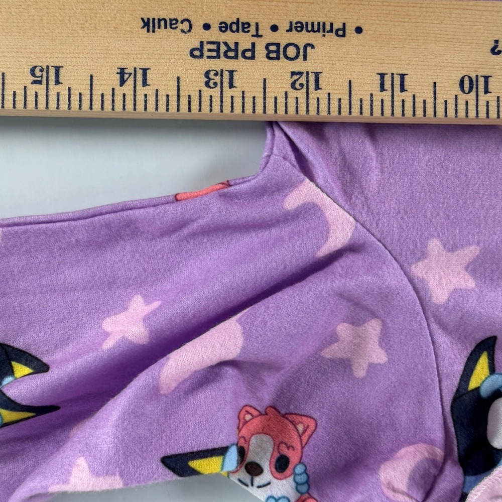 Bluey Girls Allover Character Print Purple Fleece Ruffle Nightgown Size 4 NWT - Picture 5 of 8